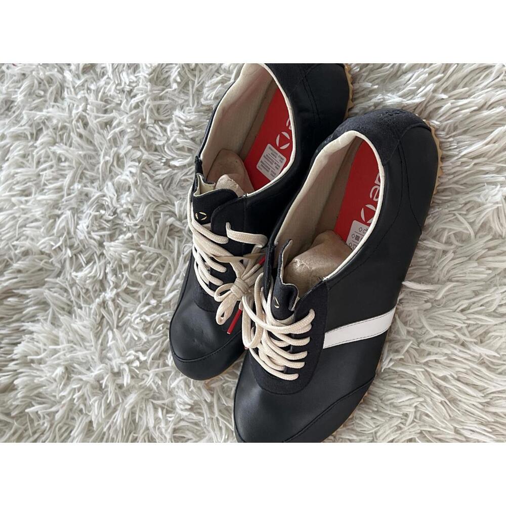 PLAE Black and White Sneakers with Classic Design - Picture 3 of 6